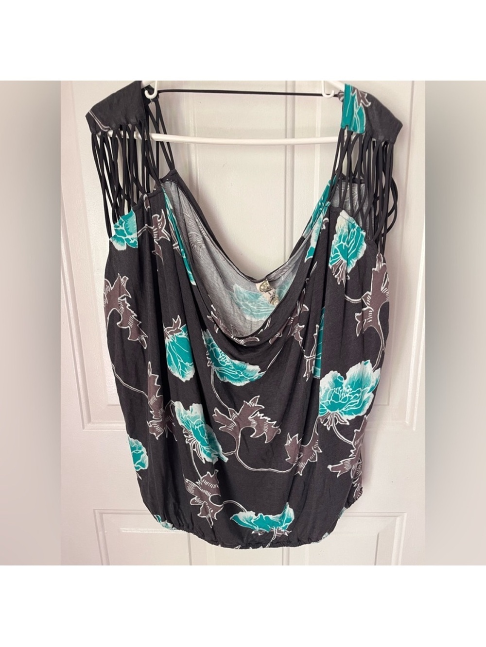 Free people Women's Black Floral Cowl Neck Tank Top Medium